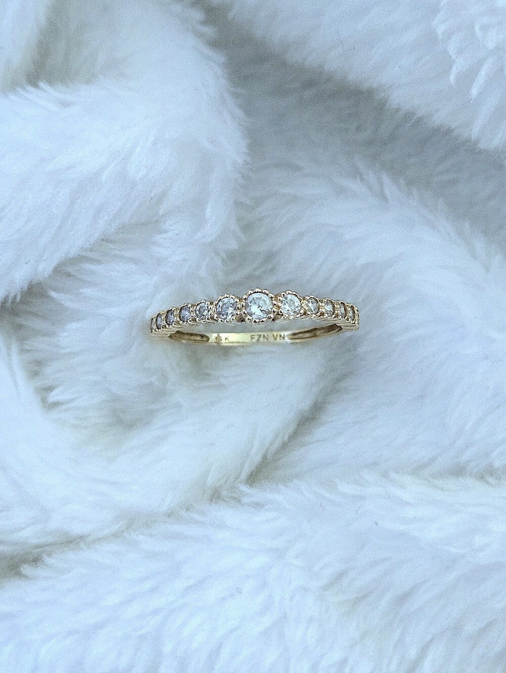 Dainty 14K Gold💛 Ring💍 with Fifteen Graduated Lab🧪 Created Diamonds💎 - Picture 5 of 16